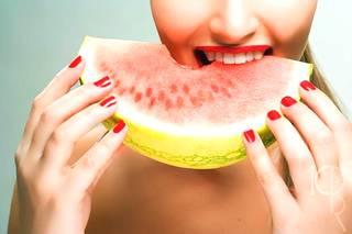 吃隔夜瓜中毒现象