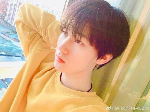 张真源吃瓜文,揭秘娱乐圈幕后真相