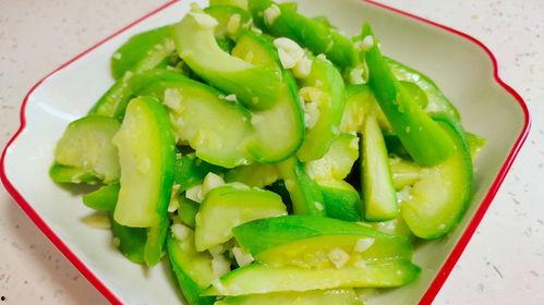 絲瓜能炒着吃吗,家常美味炒丝瓜教程