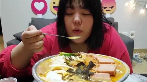 七姐吃瓜日常,揭秘娱乐圈幕后故事  第2张